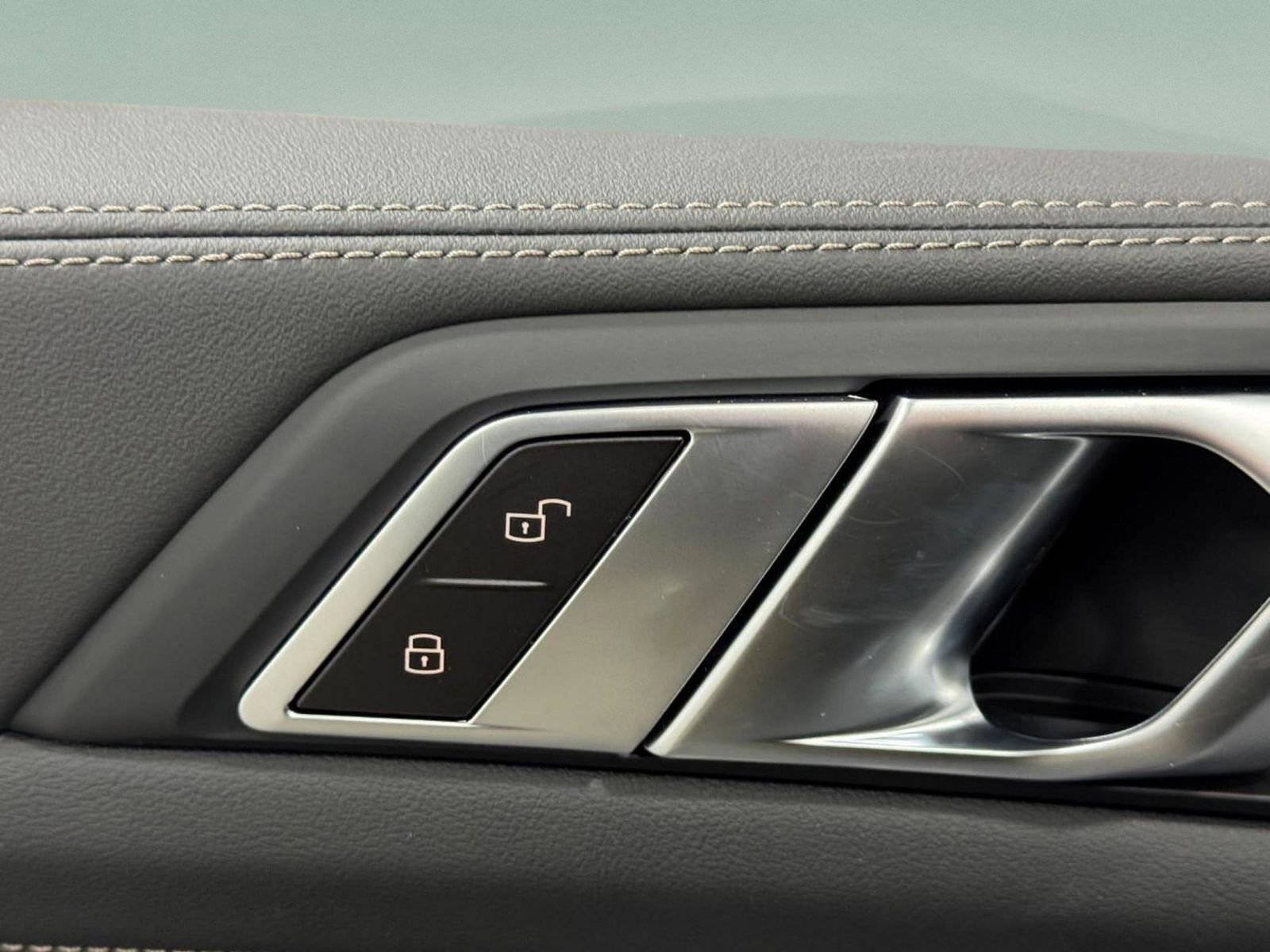 New 2026 BMW X5 xDrive40i image 24