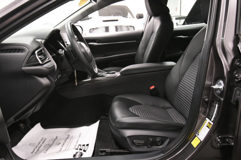 Certified 2024 Toyota Camry SE w/ Cold Weather Package FWD image 10