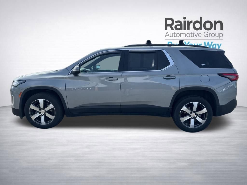 Used 2023 Chevrolet Traverse LT w/ LT Premium Package image 7