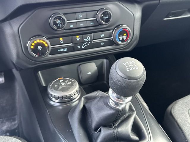 New 2026 Ford Bronco 2-Door image 23