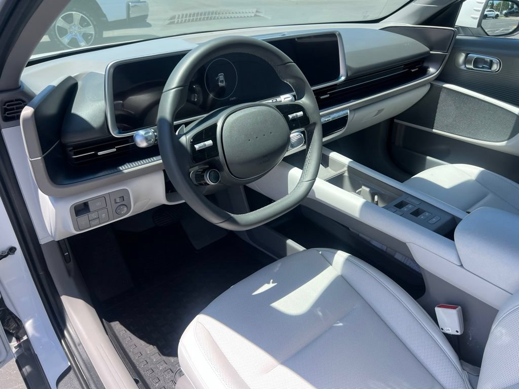 Used 2024 Hyundai Ioniq 6 SEL RWD image 32