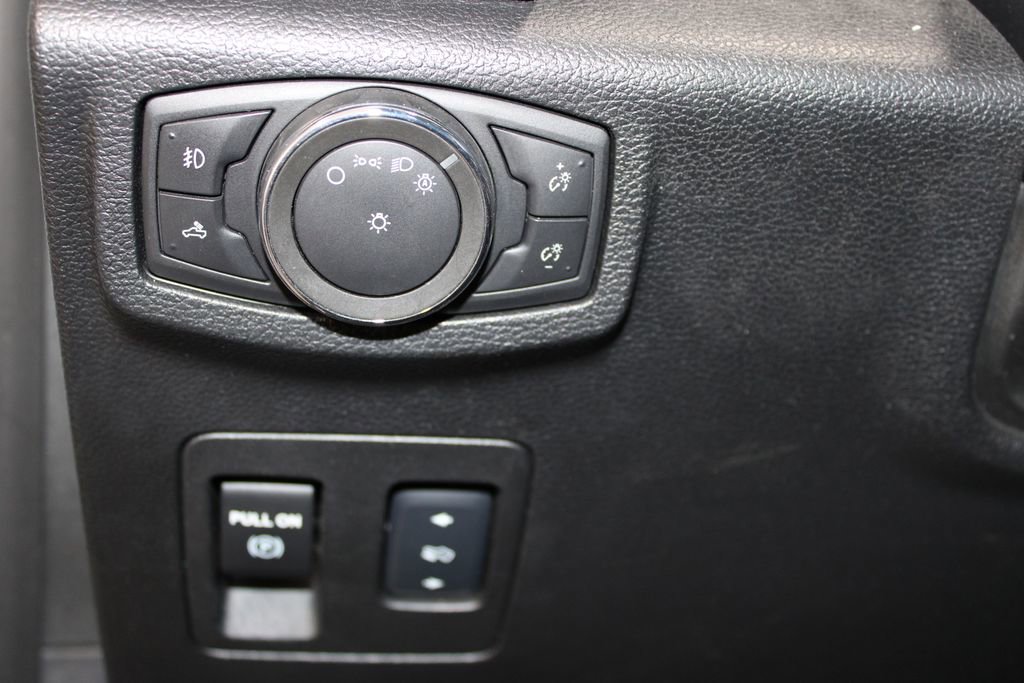 Used 2015 Ford F150 XLT w/ Equipment Group 301A Mid image 23