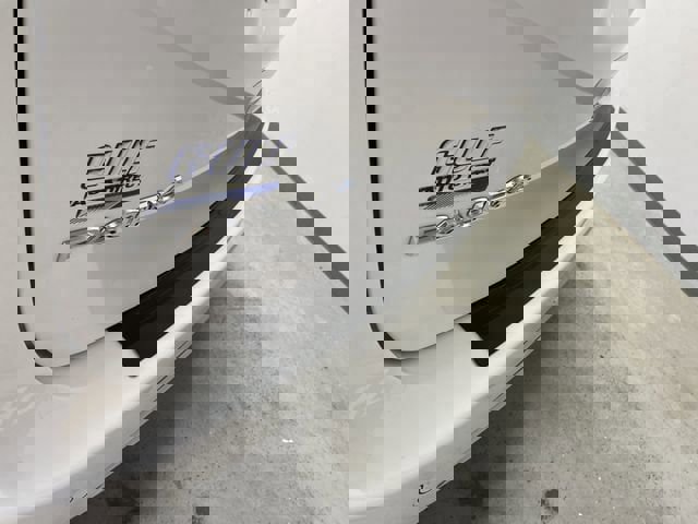 Used 2026 Chrysler Pacifica Select image 17