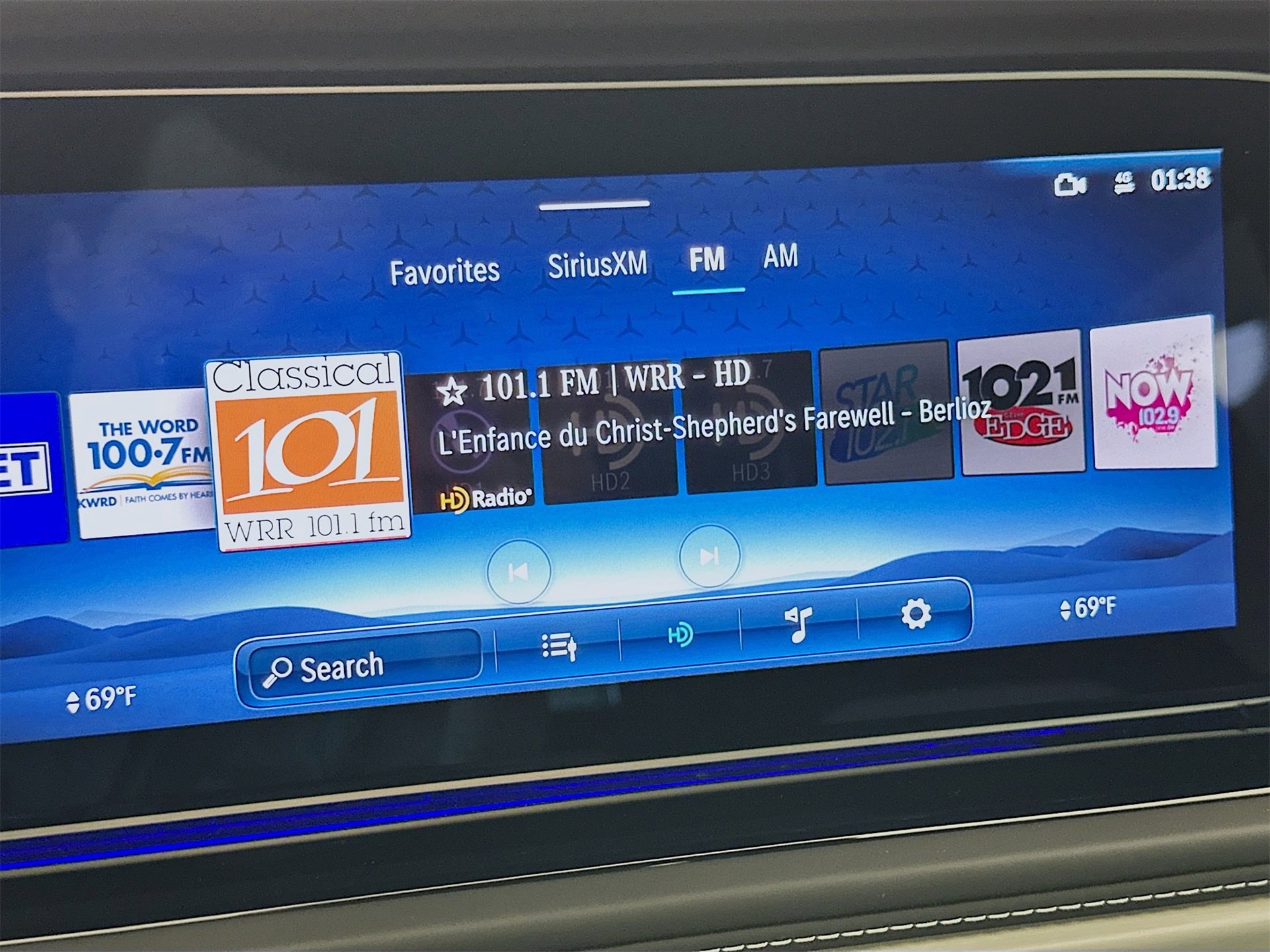 Used 2025 Mercedes-Benz G 550 G 550 image 16