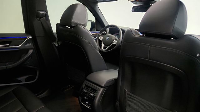 Used 2023 BMW X3 sDrive30i w/ Premium Package RWD image 41