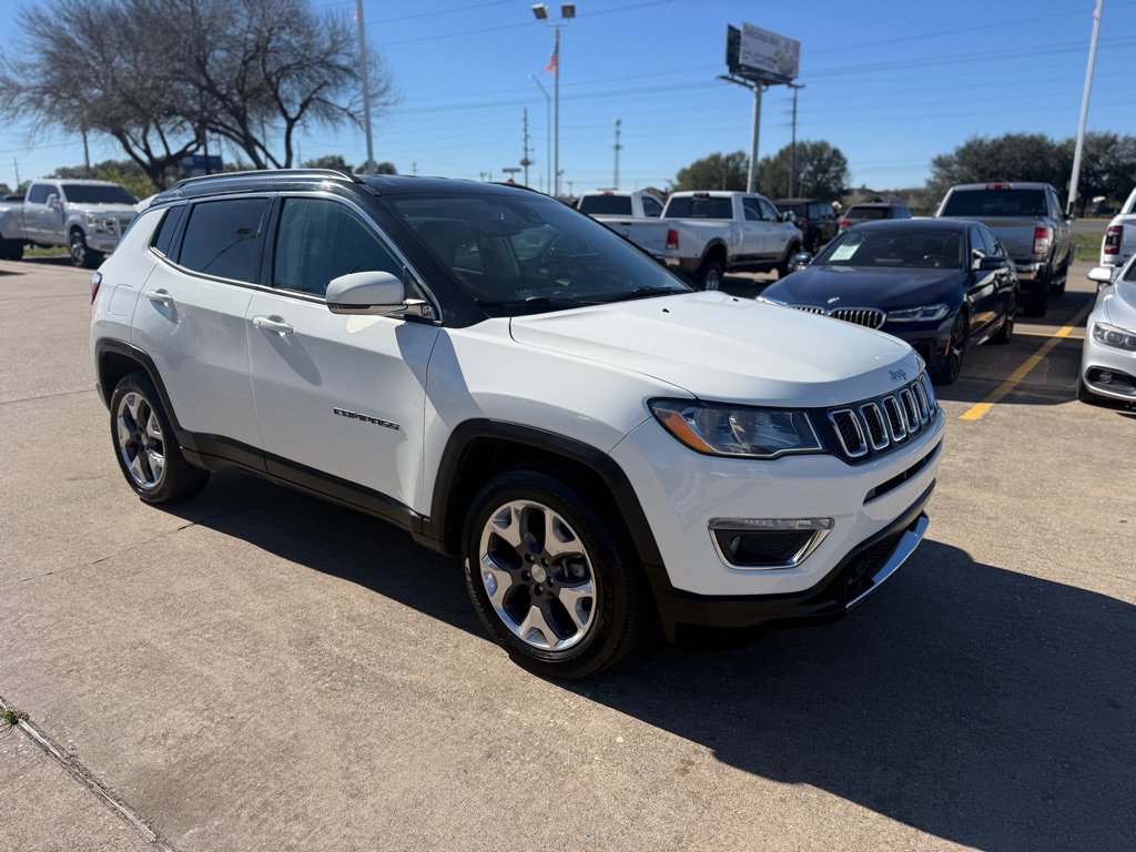 Used 2021 Jeep Compass Limited image 3