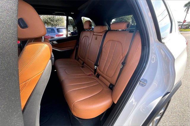 Used 2019 BMW X5 xDrive40i w/ Premium Package 2 image 19