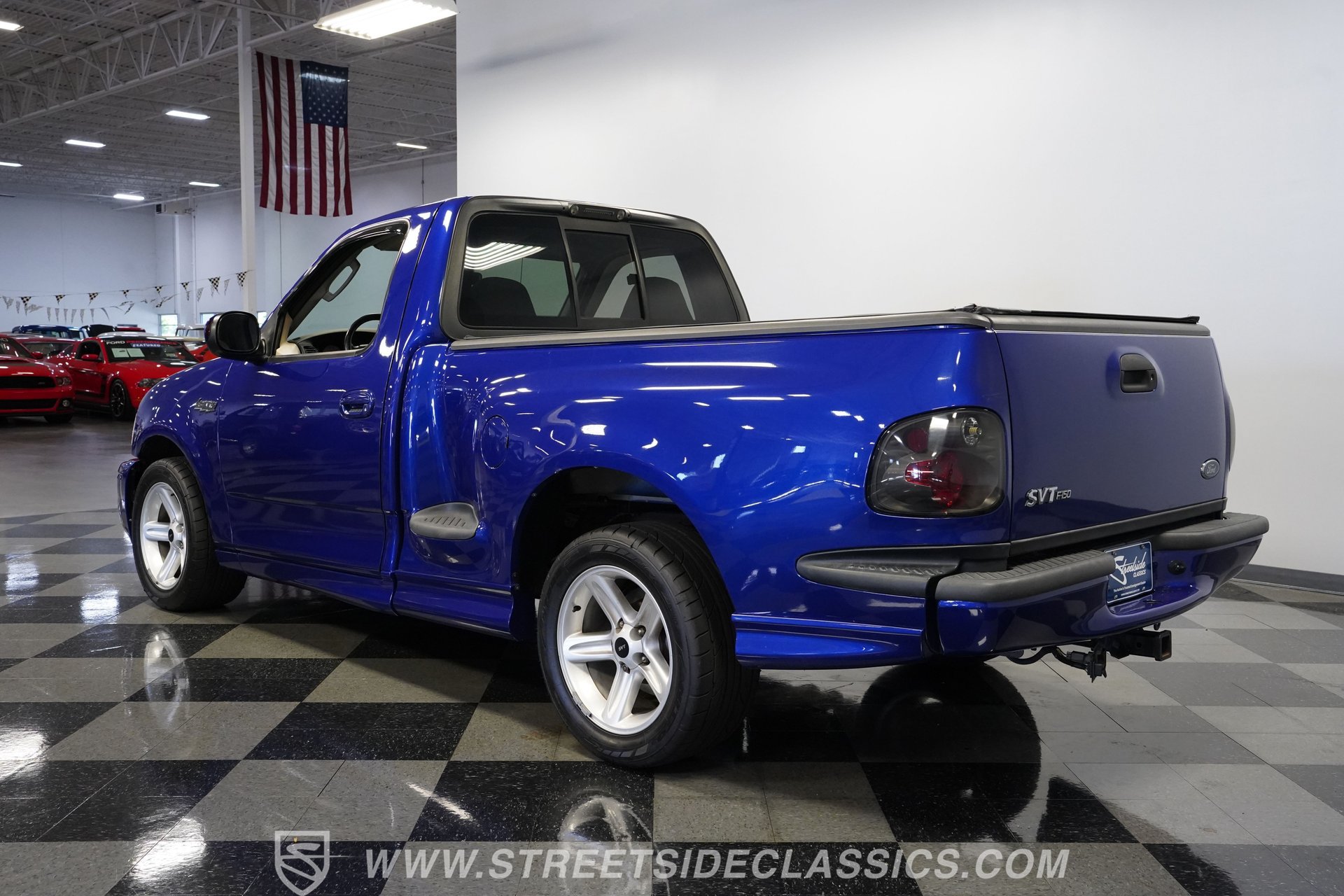 Used 2003 Ford F150 Lightning RWD image 10