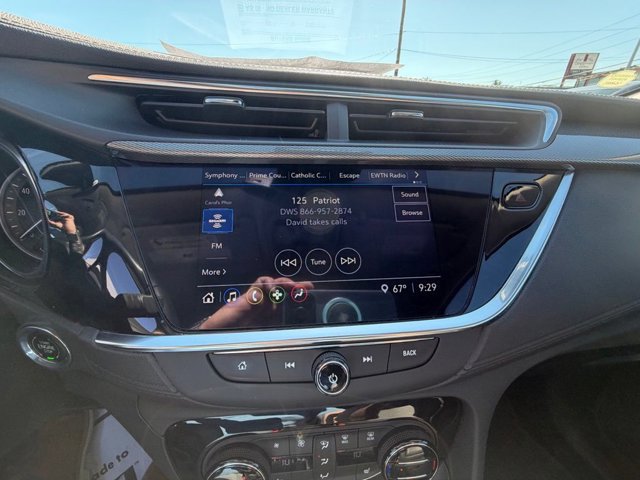Used 2023 Buick Encore GX Essence w/ Experience Buick Package AWD/4WD image 32