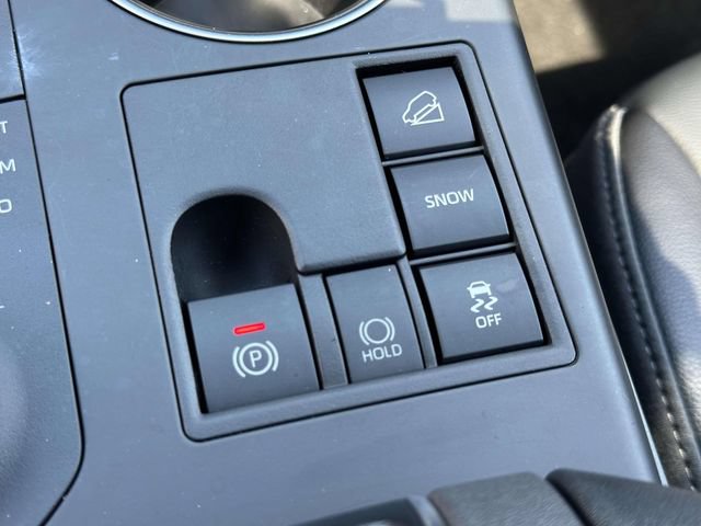 Used 2023 Toyota Highlander XSE AWD/4WD image 40