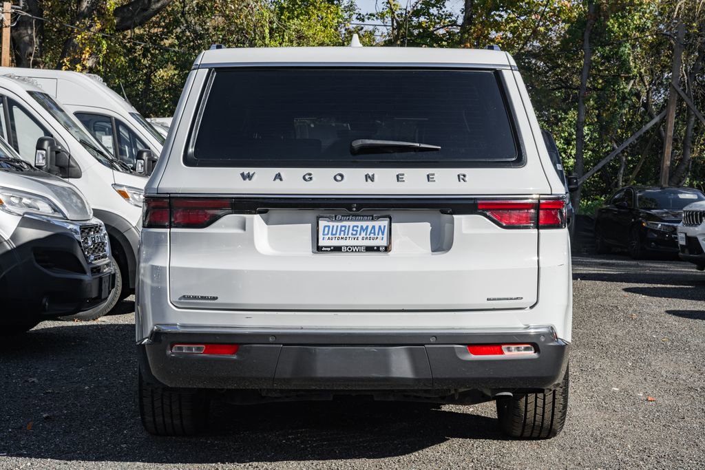 Used 2022 Jeep Wagoneer Series III image 4