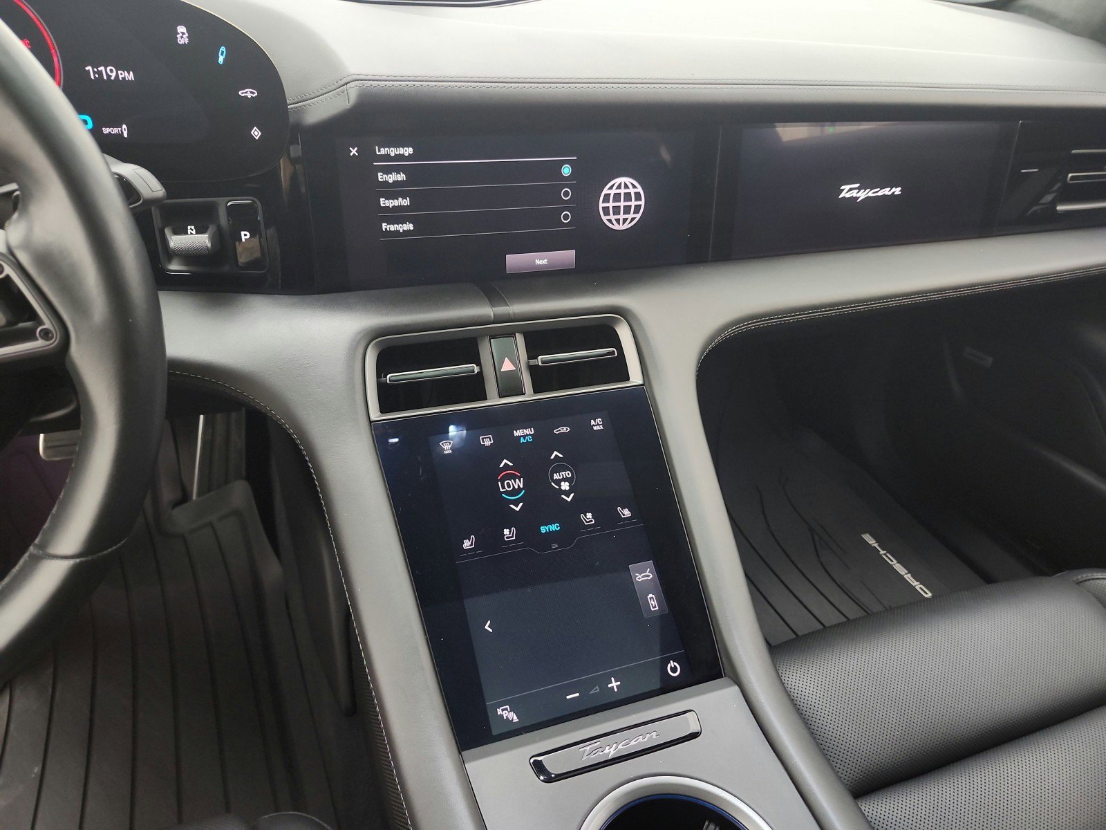 Used 2021 Porsche Taycan image 11