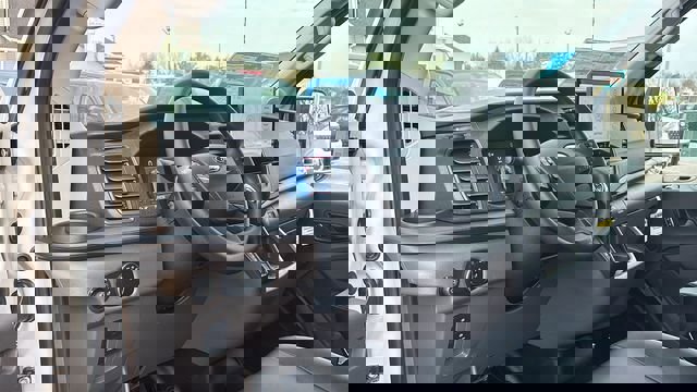 New 2026 Ford Transit 250 148 Medium Roof Extended AWD image 7