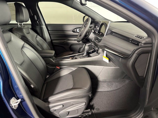 New 2026 Jeep Compass Latitude AWD/4WD image 11