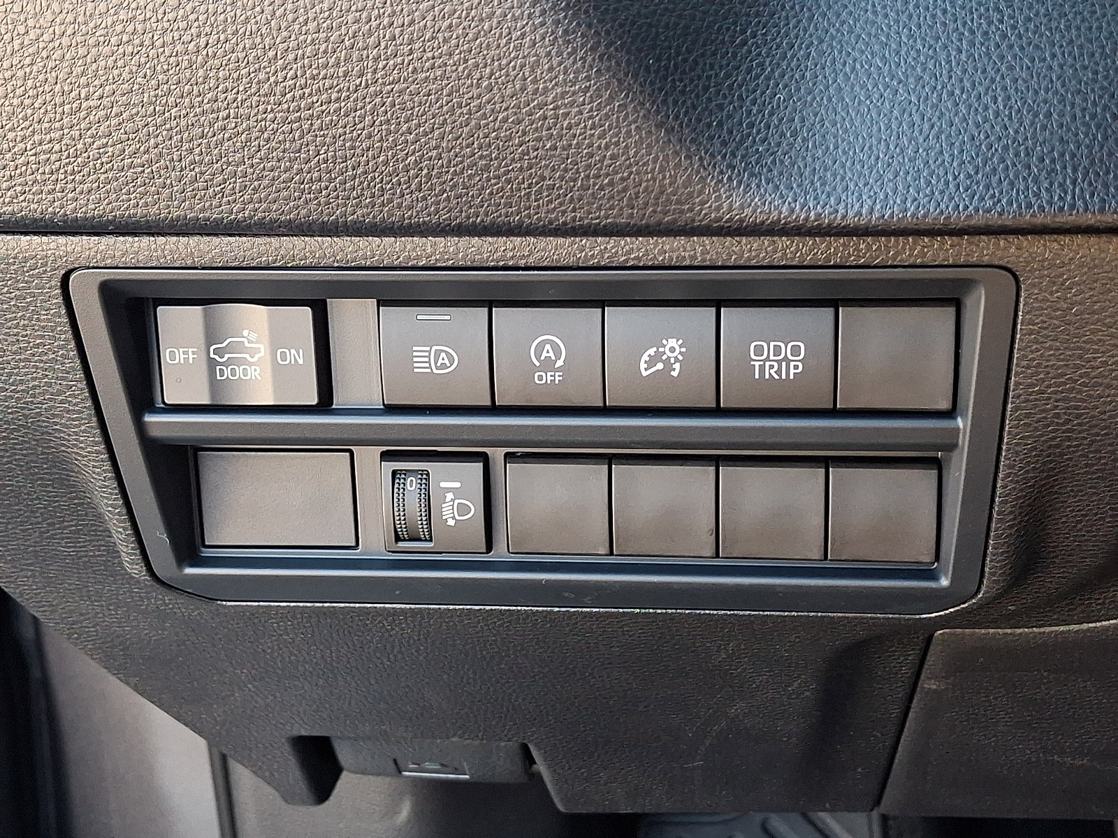 Certified 2026 Toyota Tundra SR5 AWD/4WD image 23