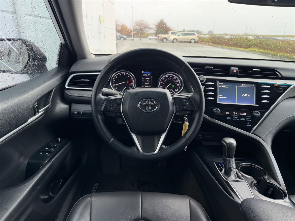 Certified 2018 Toyota Camry SE image 13
