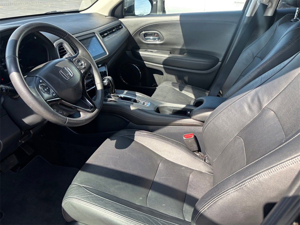 Used 2022 Honda HR-V EX-L image 9