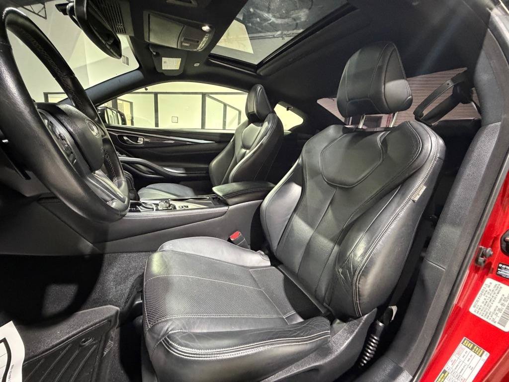 Used 2018 INFINITI Q60 Red Sport 400 w/ Pro Active Package AWD/4WD image 15