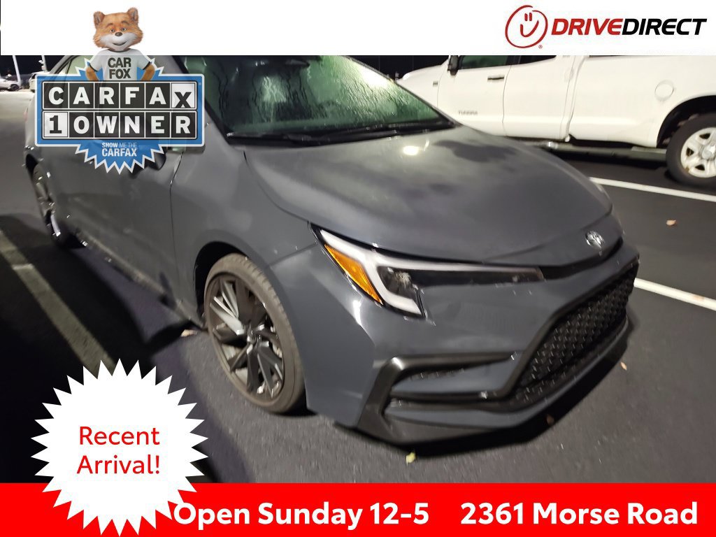Used 2025 Toyota Corolla SE w/ SE Premium Package