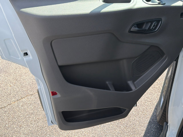 New 2027 Ford Transit 250 148 Medium Roof w/ Load Area Protection Package RWD image 11