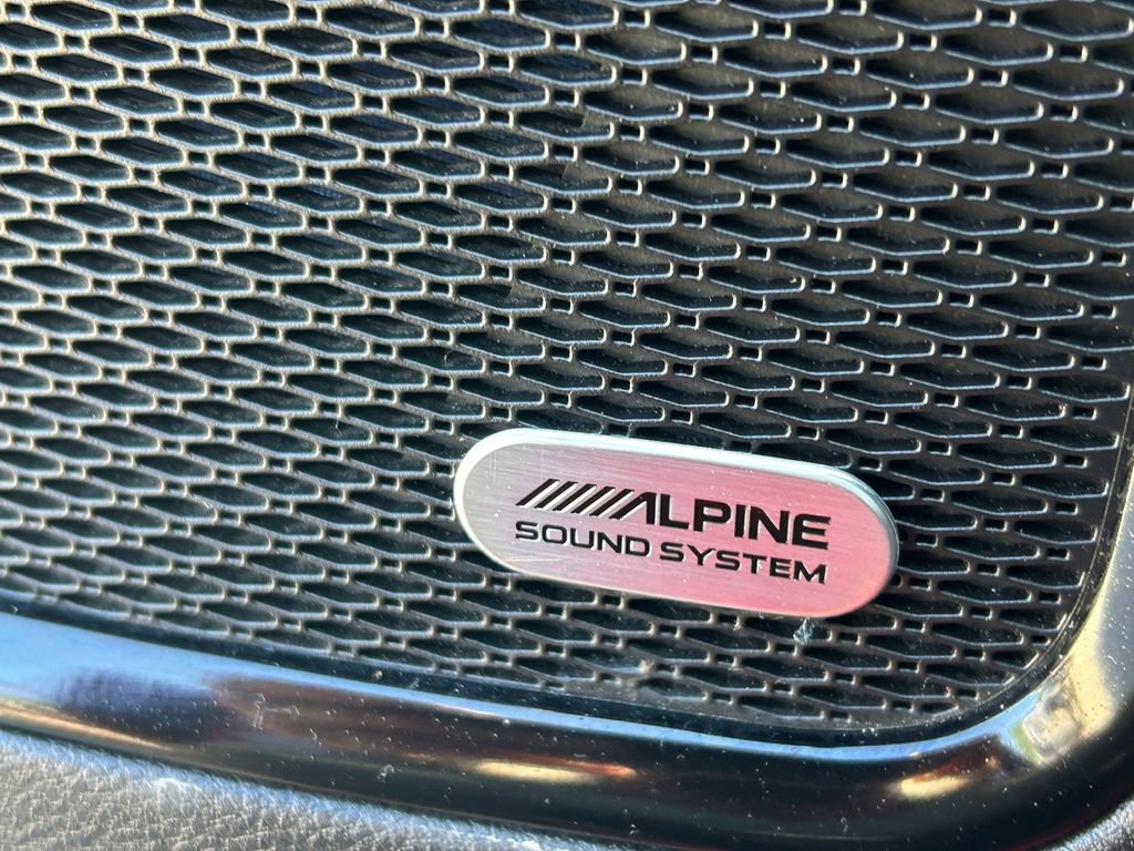 Used 2022 Jeep Compass Limited w/ (RED) Package image 27