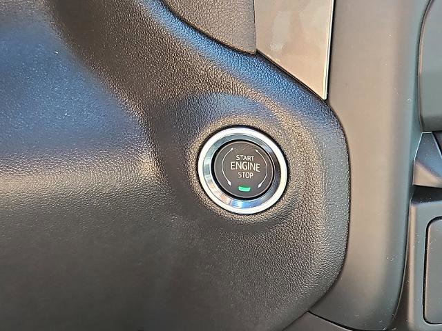 New 2026 GMC Sierra 1500 Pro AWD/4WD image 18