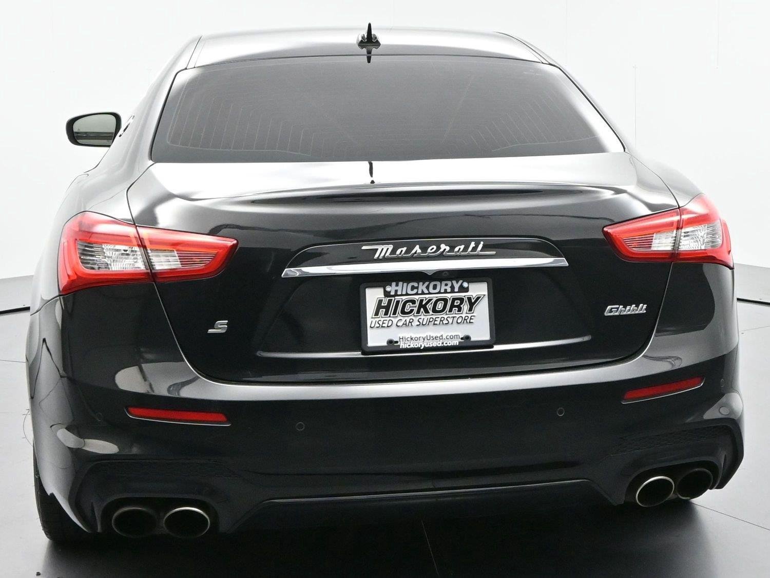 Used 2018 Maserati Ghibli S GranSport RWD image 6