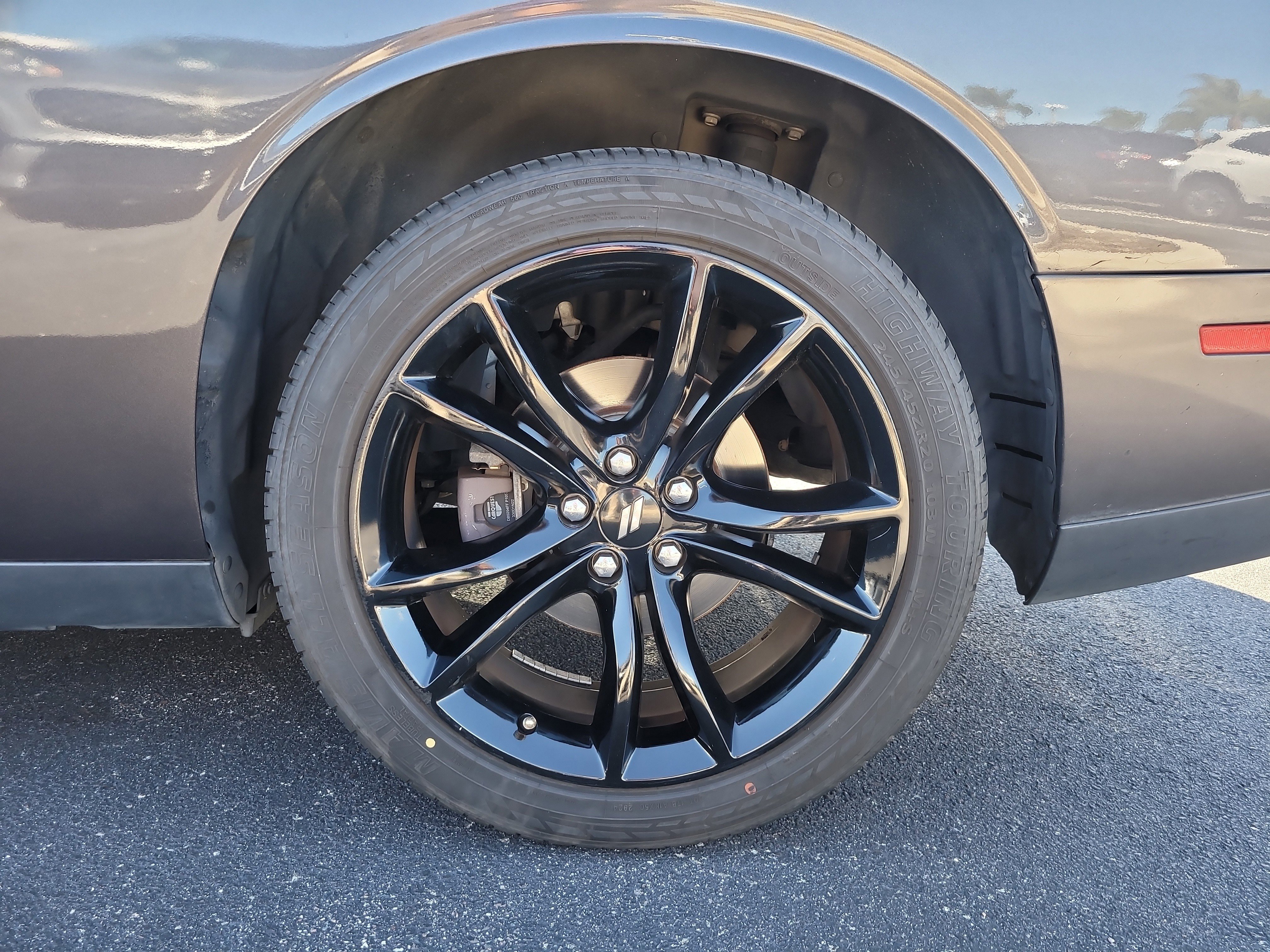 Used 2017 Dodge Challenger R/T Plus image 8