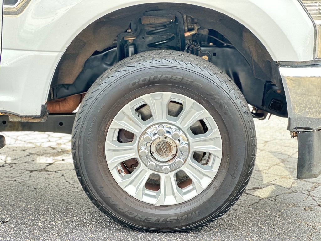 Used 2020 Ford F250 XL w/ STX Appearance Package image 27