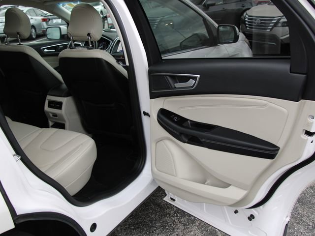 Used 2019 Ford Edge Titanium w/ Equipment Group 301A FWD image 30