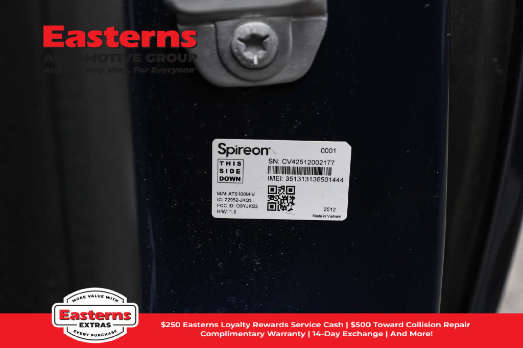 Used 2023 Chrysler Pacifica Touring-L w/ S Appearance Package FWD image 37
