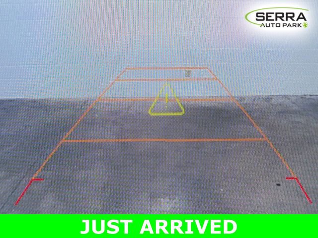 Used 2021 GMC Acadia SLE w/ Driver Convenience Package image 32