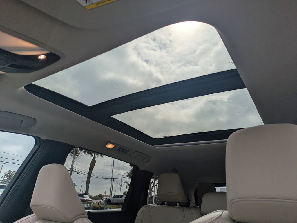 Certified 2022 INFINITI QX60 Sensory w/ Vision Package image 23