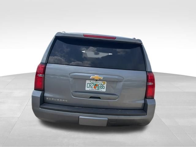 Used 2019 Chevrolet Suburban LT RWD image 6