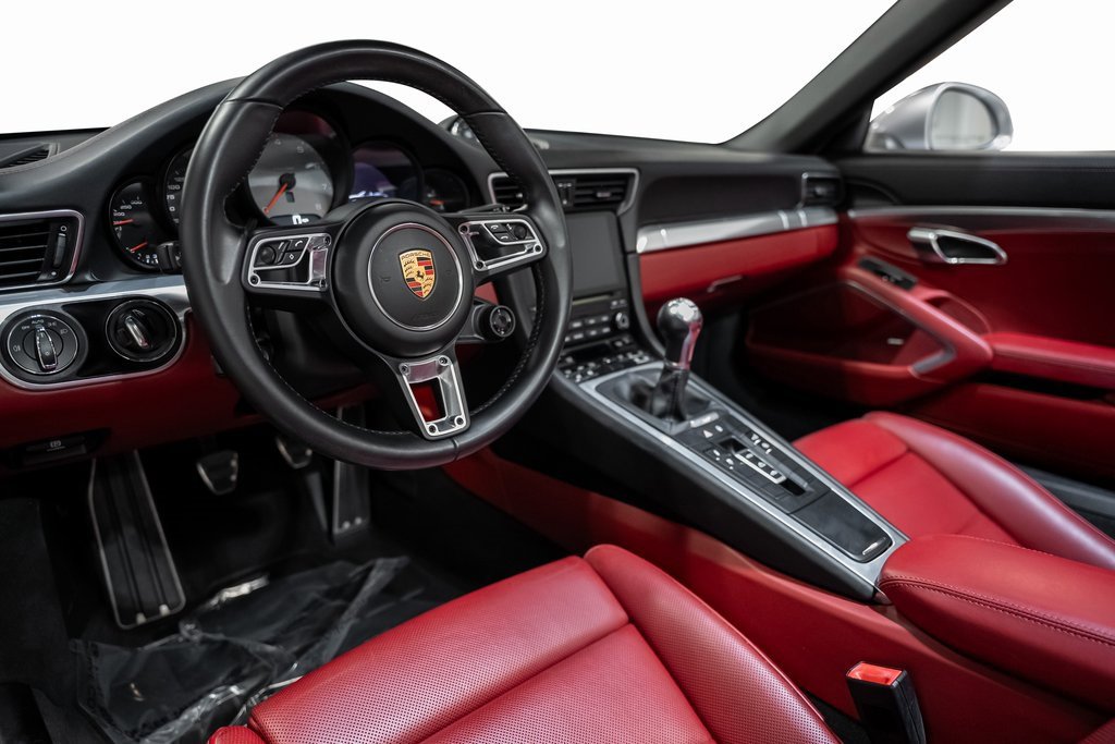 Used 2017 Porsche 911 Carrera 4S image 37
