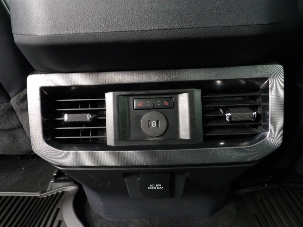 Used 2026 Ford F250 Platinum AWD/4WD image 18