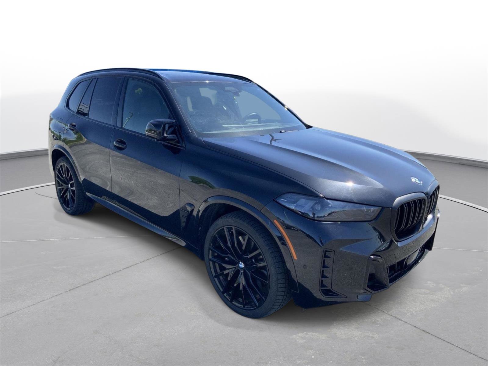 Used 2024 BMW X5 M60i AWD/4WD image 2