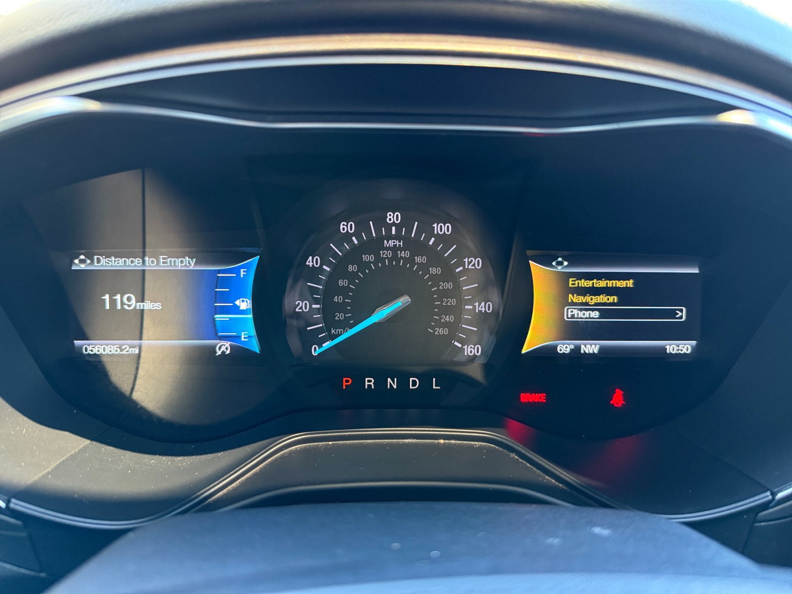Used 2020 Ford Fusion SE FWD image 11