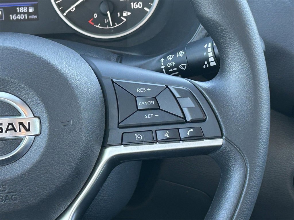 Used 2020 Nissan Sentra S image 21