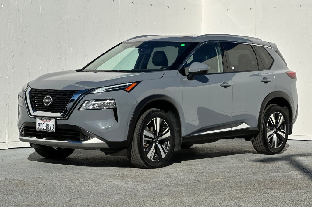 Used 2022 Nissan Rogue Platinum w/ Head-Up Display Package FWD image 7