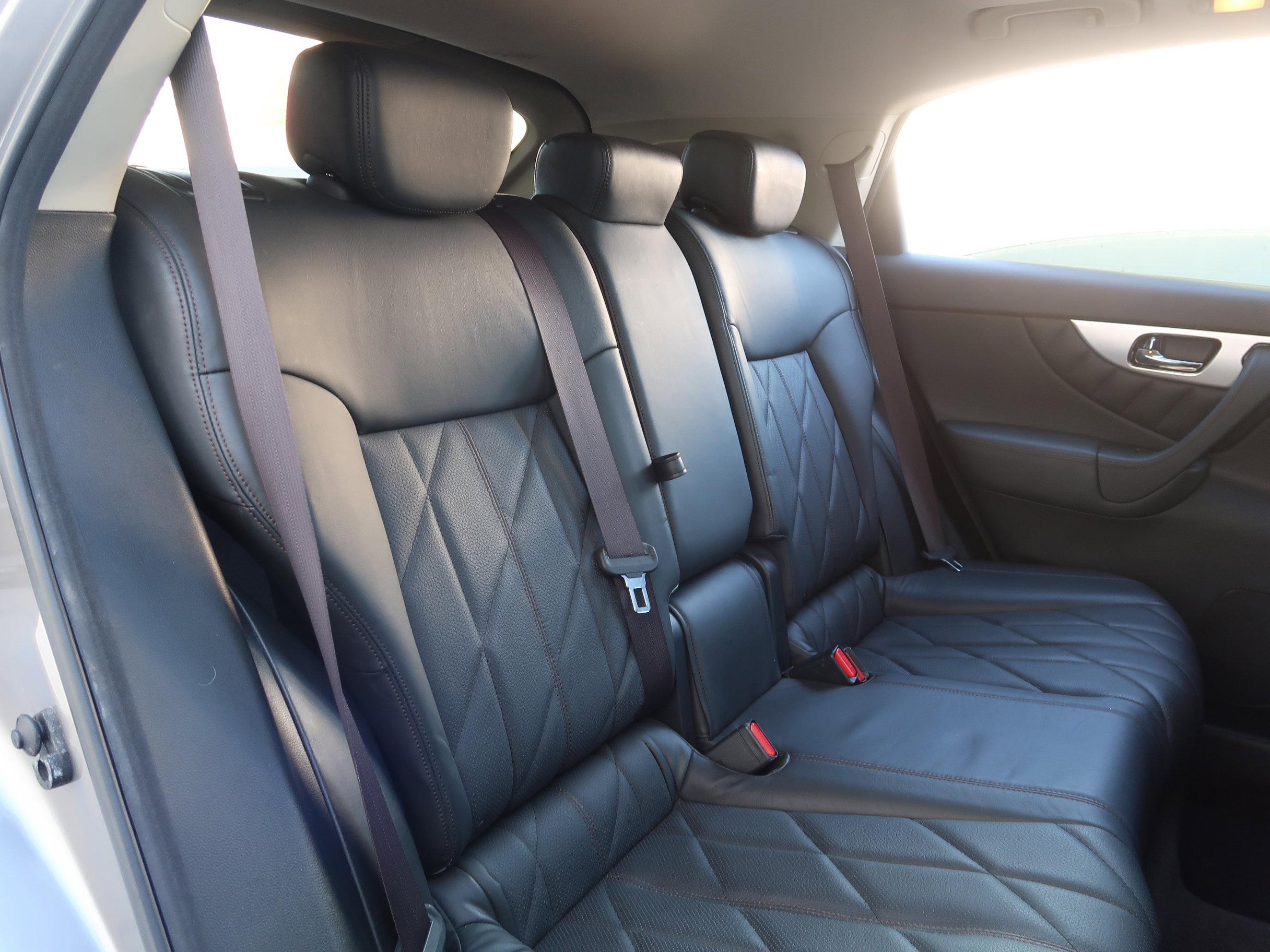 Used 2010 INFINITI FX35 2WD w/ Navigation Pkg image 37