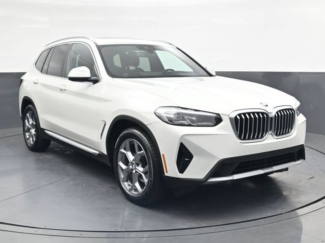 Used 2023 BMW X3 sDrive30i w/ Premium Package RWD image 2