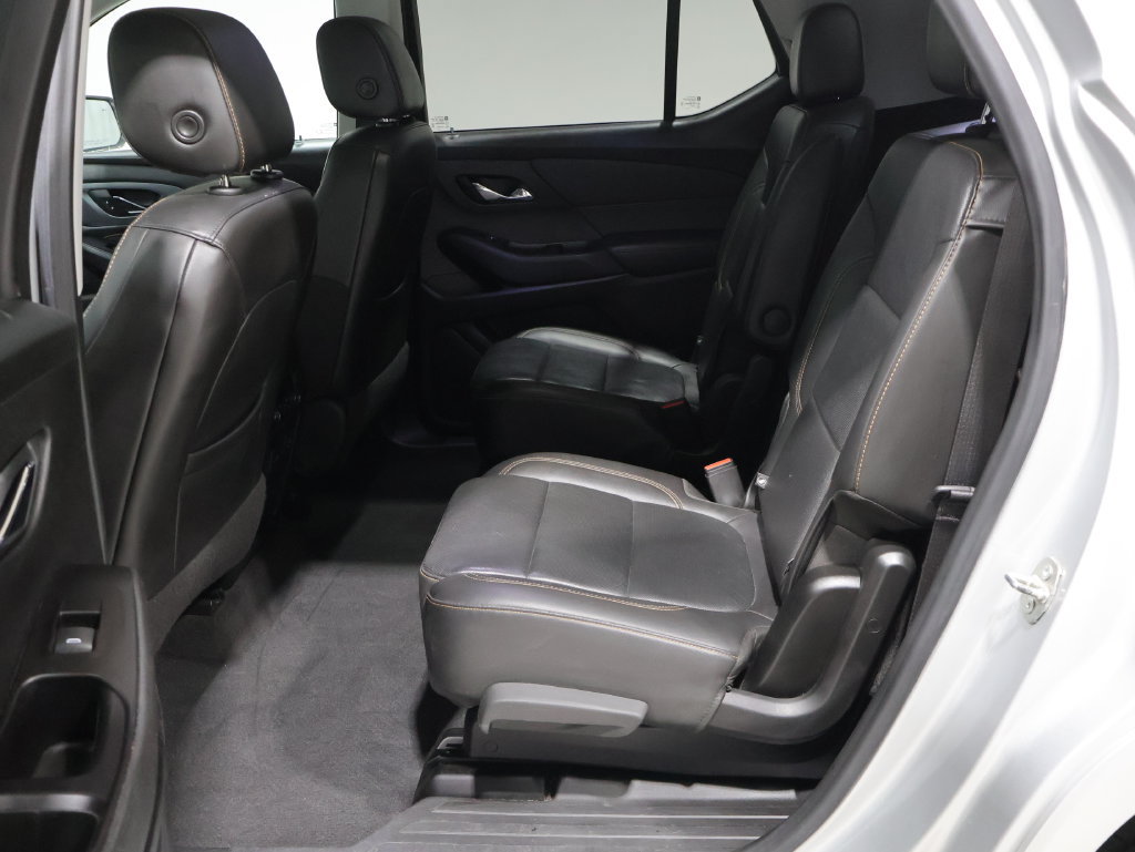 Used 2020 Chevrolet Traverse Premier AWD/4WD image 18