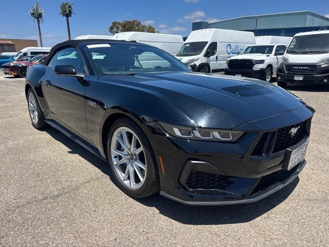 Used 2024 Ford Mustang GT Premium RWD image 3