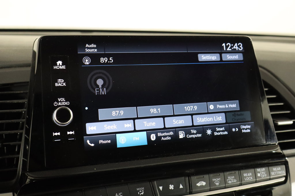 Used 2025 Honda Odyssey EX-L image 29