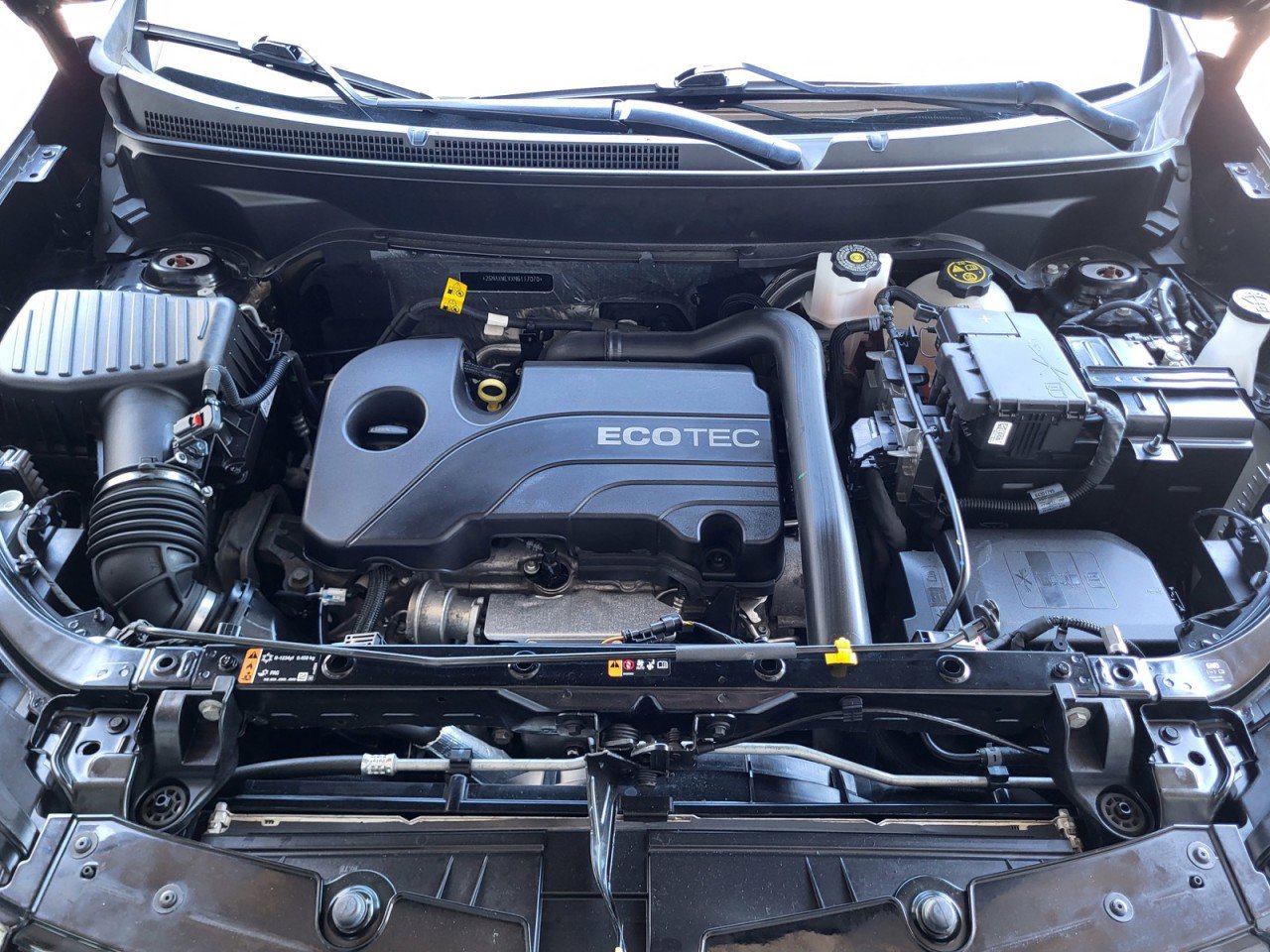 Used 2022 Chevrolet Equinox RS w/ RS Leather Package image 10