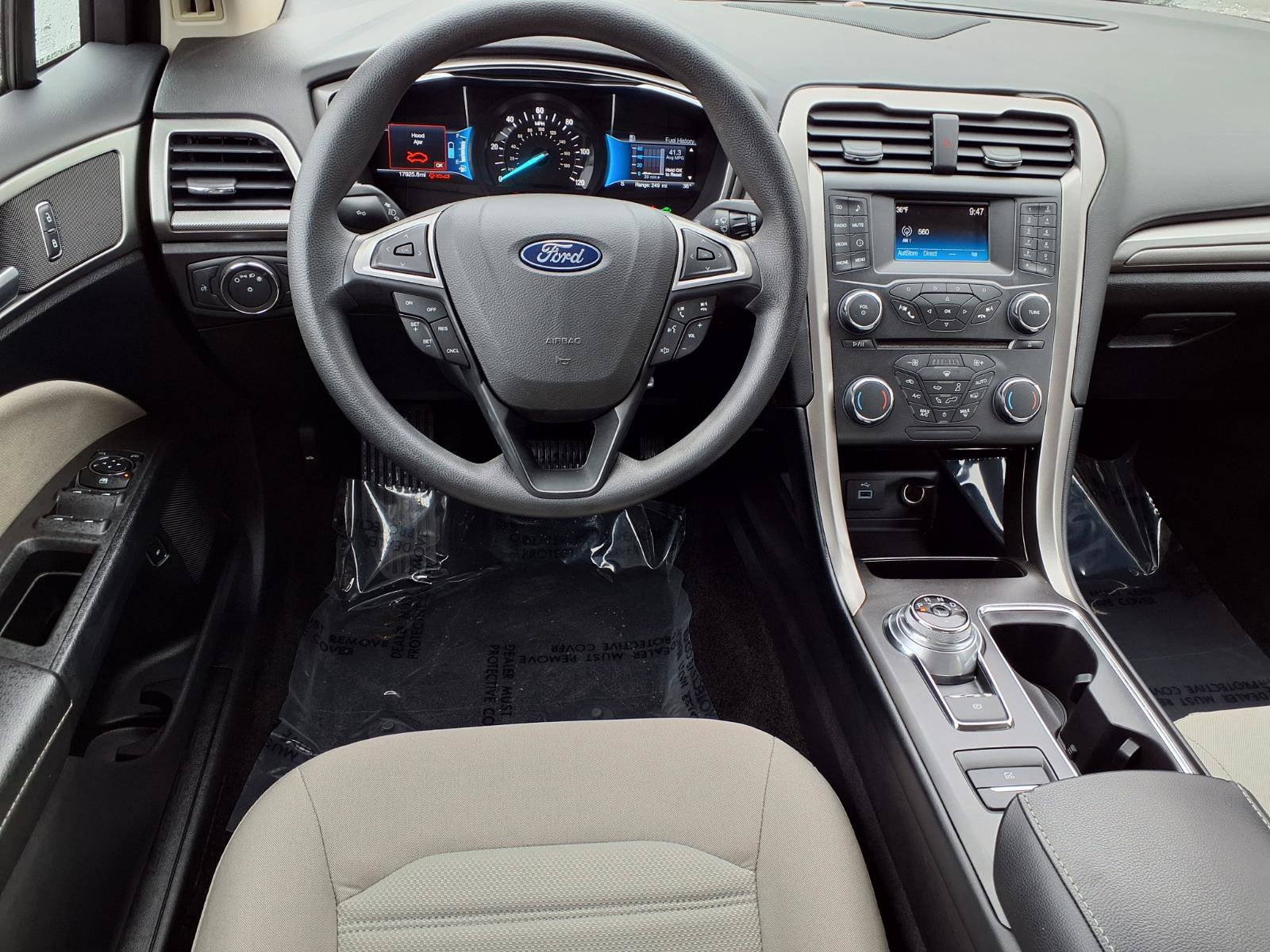 Used 2018 Ford Fusion S FWD image 3