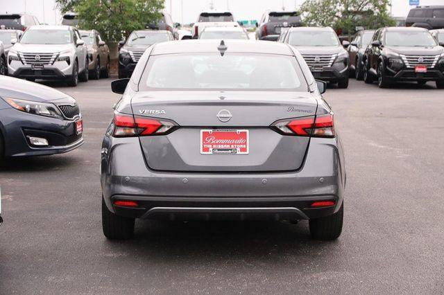 Used 2025 Nissan Versa SV FWD image 25