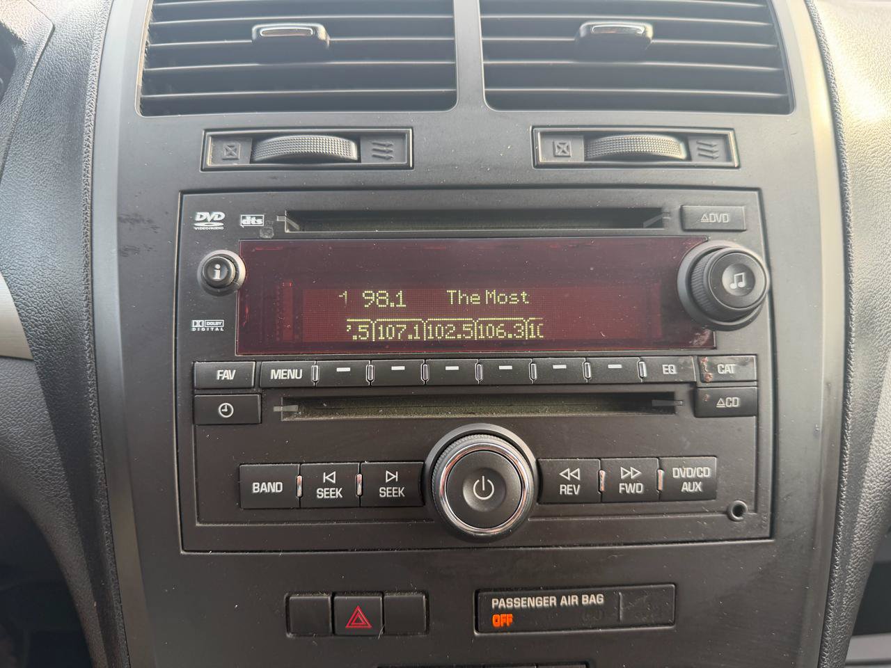 Used 2007 Saturn Outlook XE w/ Advanced Audio Pkg FWD image 17