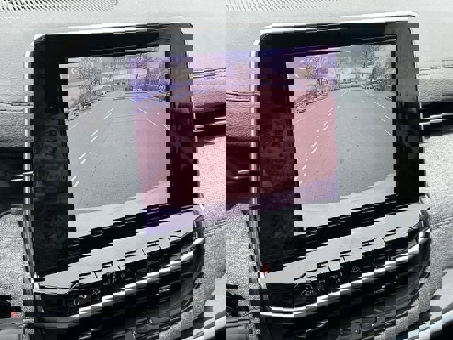 Used 2025 Jeep Compass Sport image 18